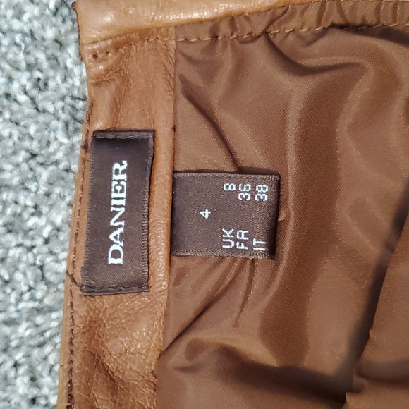 EUC Danier Leather Midi Skirt, Cognac - Picture 4 of 4